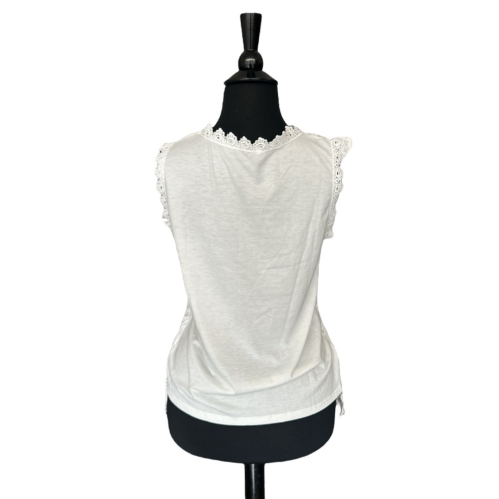 Knitted Floral Tank Top - Picture 2 of 5
